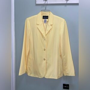 NWT Sag Harbor Women’s Yellow Lined Blazer Size 10